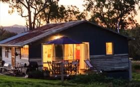 Tommerup's Family Dairy Farm Tours and Cottage Accommodation Thumbnail